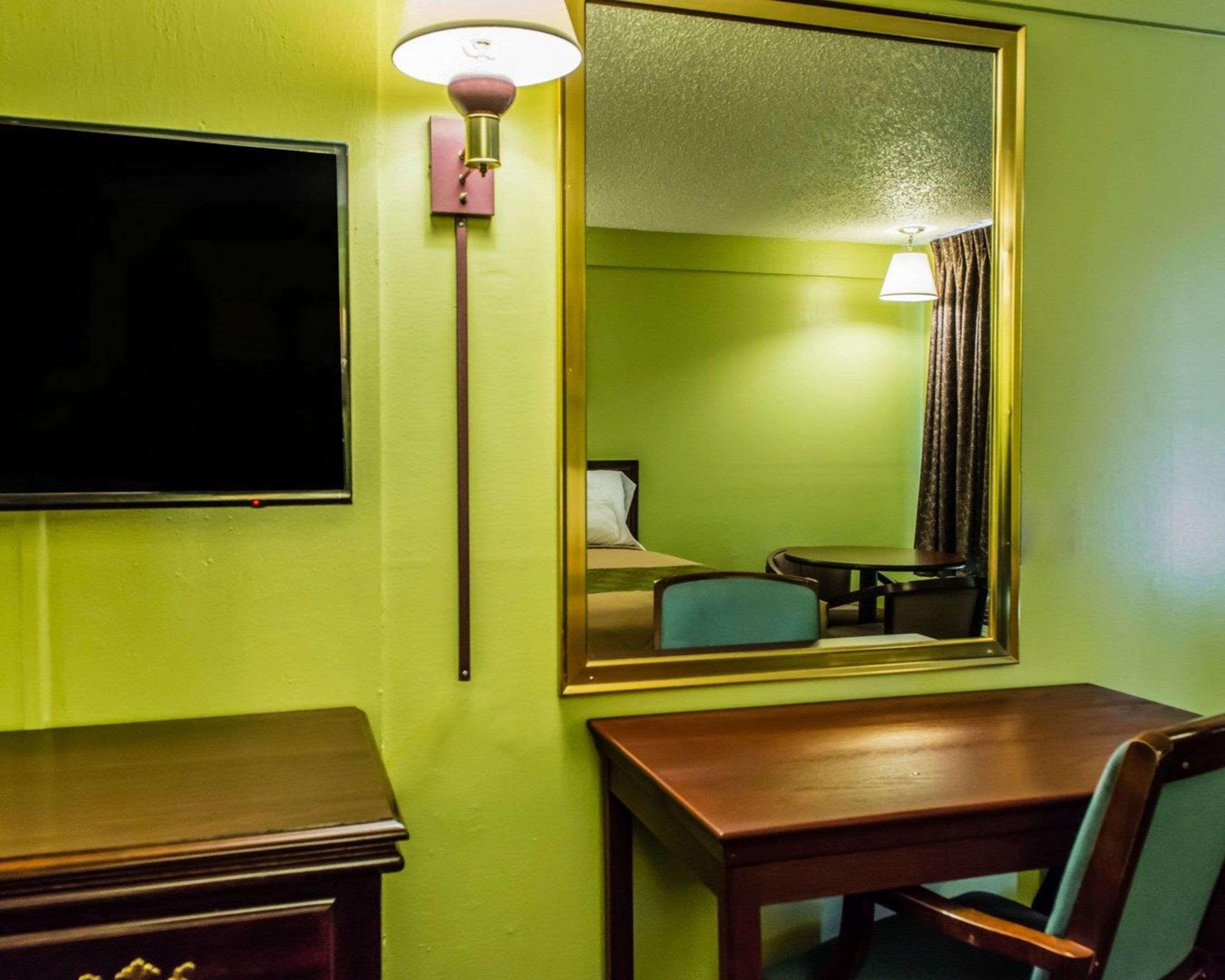 Econo Lodge Pittsburgh I-79 Exterior foto